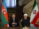 İlham Aliyev Tahran'da resmi törenle karşılandı