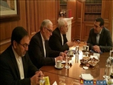 Zarif Yunanistan Başbakanı’yla görüştü