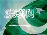 On Binlerce Suudi Asker Pakistan'da Eğitim Görüyor