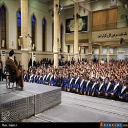 İslam İnkılabı Lideri: ABD Bazı Ülkeler Gibi İran’ın Da Kendi Elinde Olmasını İstiyor