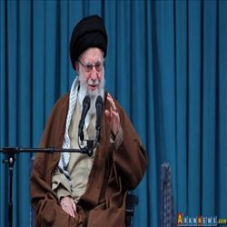 Devrim Lideri Ayetullah Hamenei: Amerikan üsleri Suriye’de gençler tarafından çiğnenecek